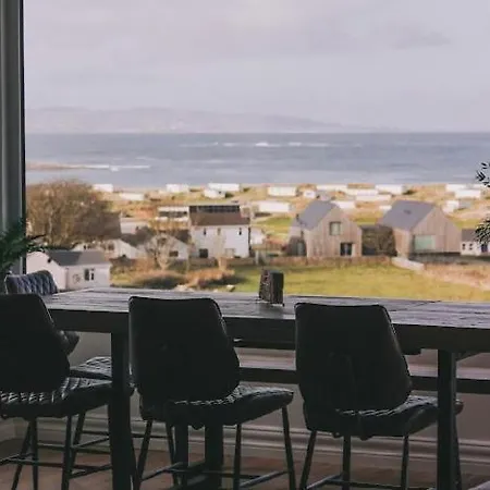 Holiday home Teach Susie Accessible With Assistive Equipment *